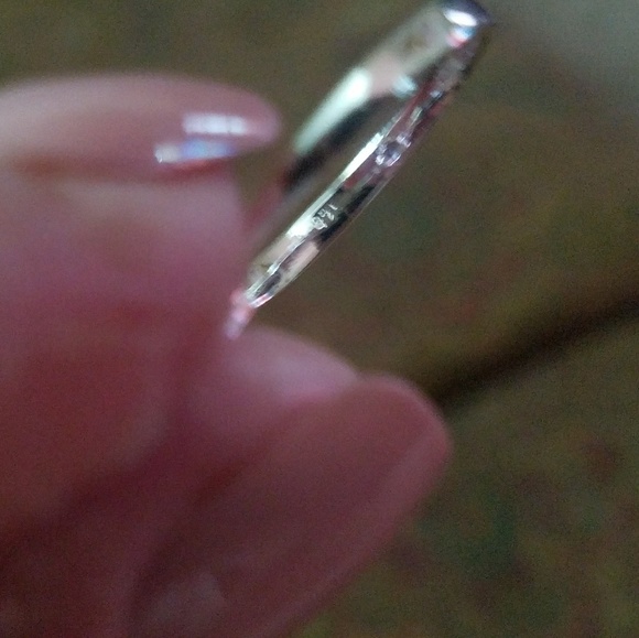 Silver ring - Picture 5 of 7